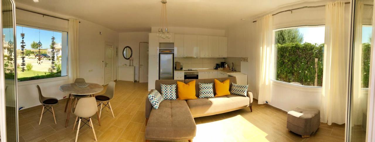 Apartment Dimitri - House